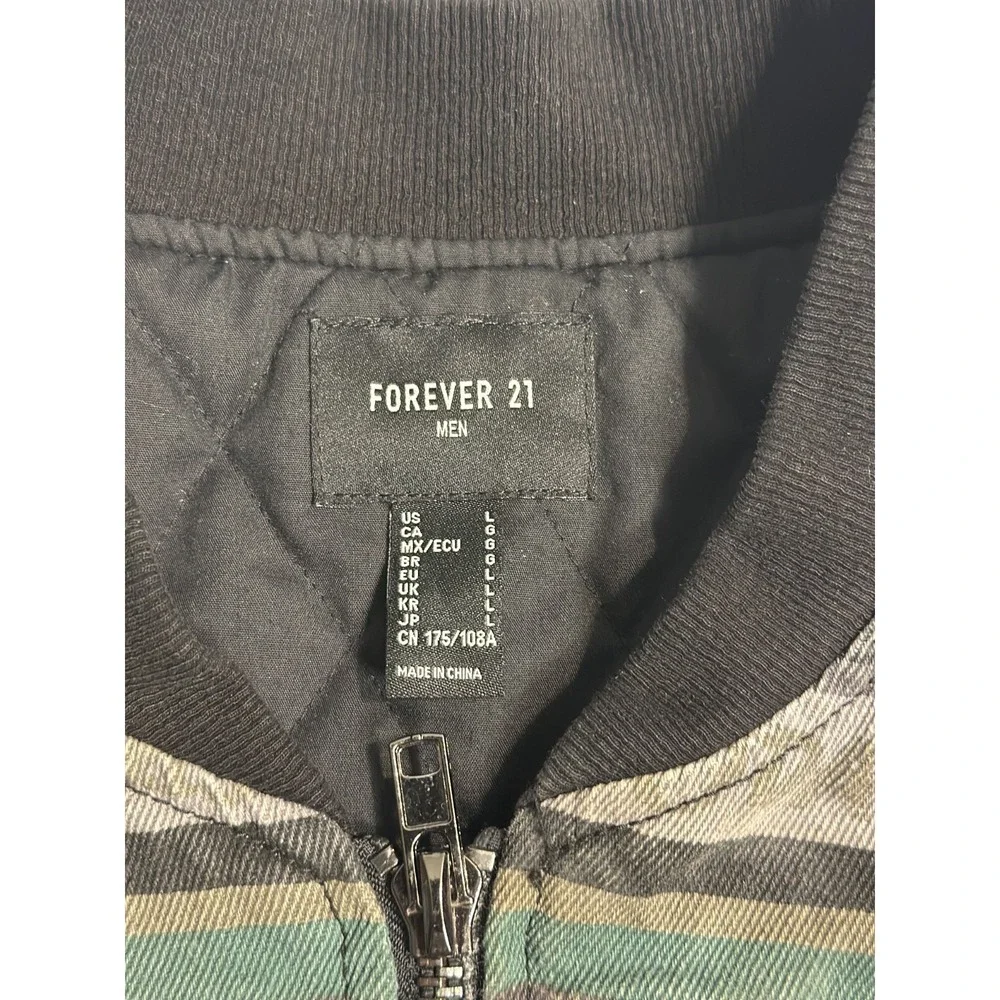 Forever 21 Men's Bomber Jacket L Quilted Distressed Striped Graphic Y2K Zip Rare